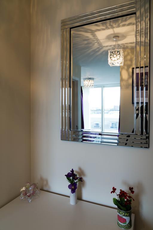 Contemporary & Homely Penthouse, 2 Mins Walk From Cambridge Station, Lift Access, Secured Gated On-Site Parking, Self Check-In, Super Fast Wifi, Terrace & Sleeps 6 Zewnętrze zdjęcie