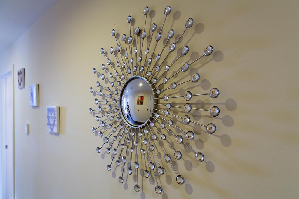 Contemporary & Homely Penthouse, 2 Mins Walk From Cambridge Station, Lift Access, Secured Gated On-Site Parking, Self Check-In, Super Fast Wifi, Terrace & Sleeps 6 Zewnętrze zdjęcie